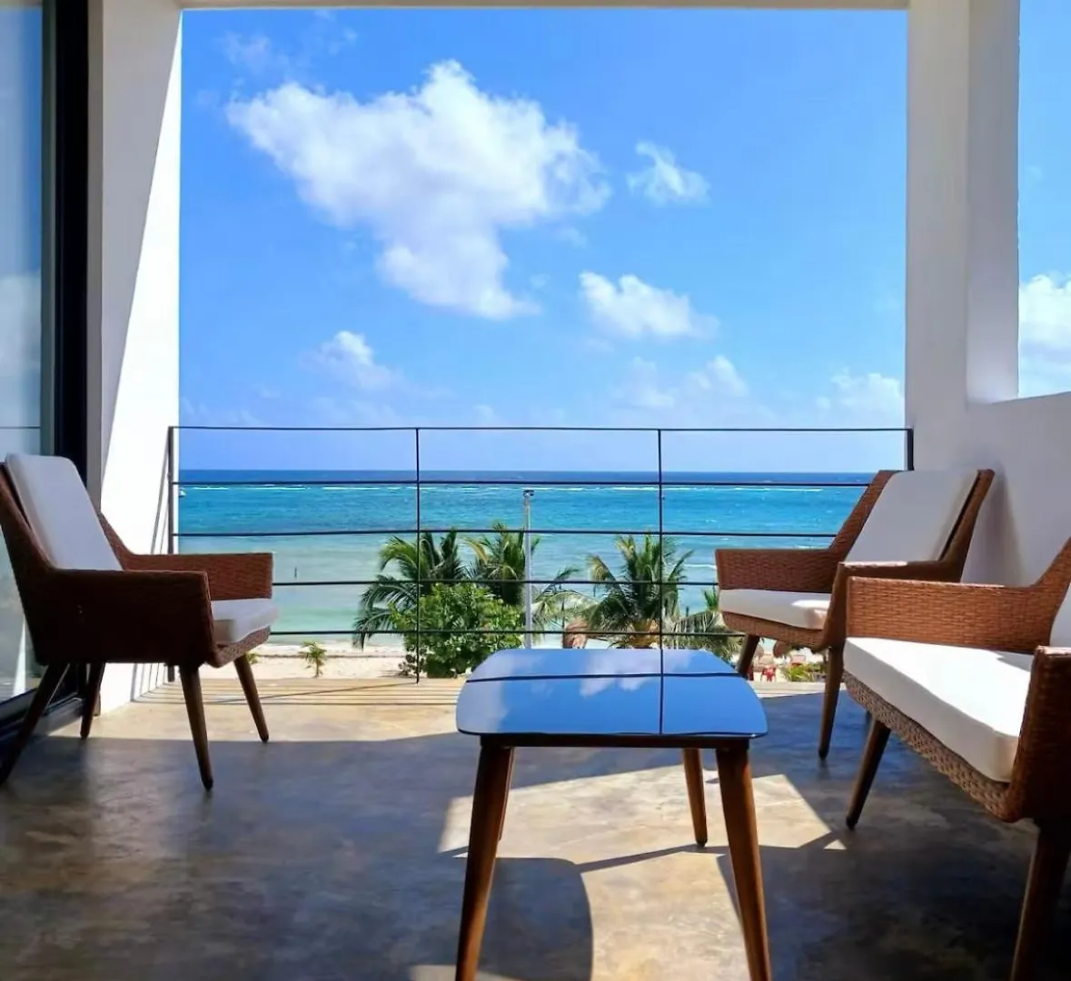 Oceanfront Bliss At Azul Azul Mahahual Lejlighed 0*,